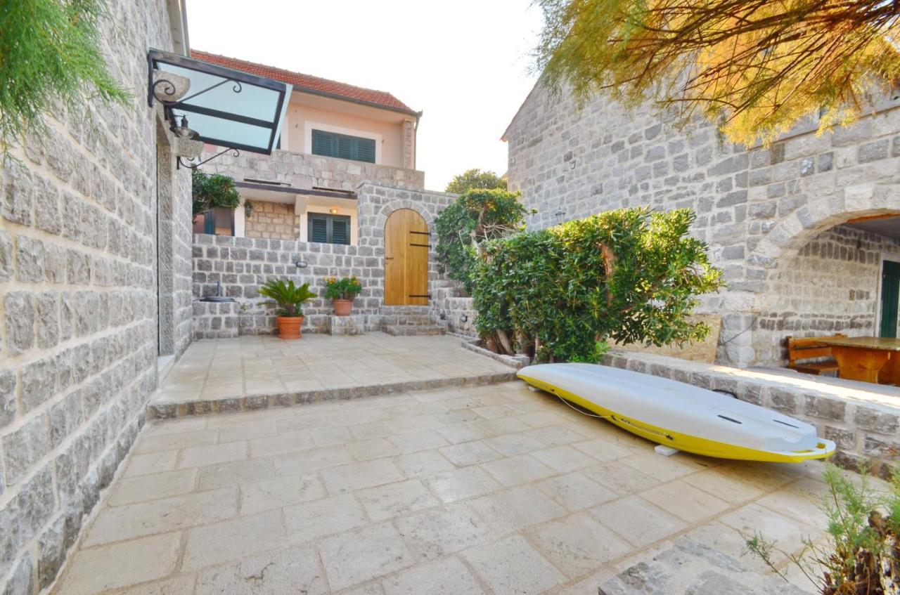 Leut Stone Residence Τίβατ Εξωτερικό φωτογραφία