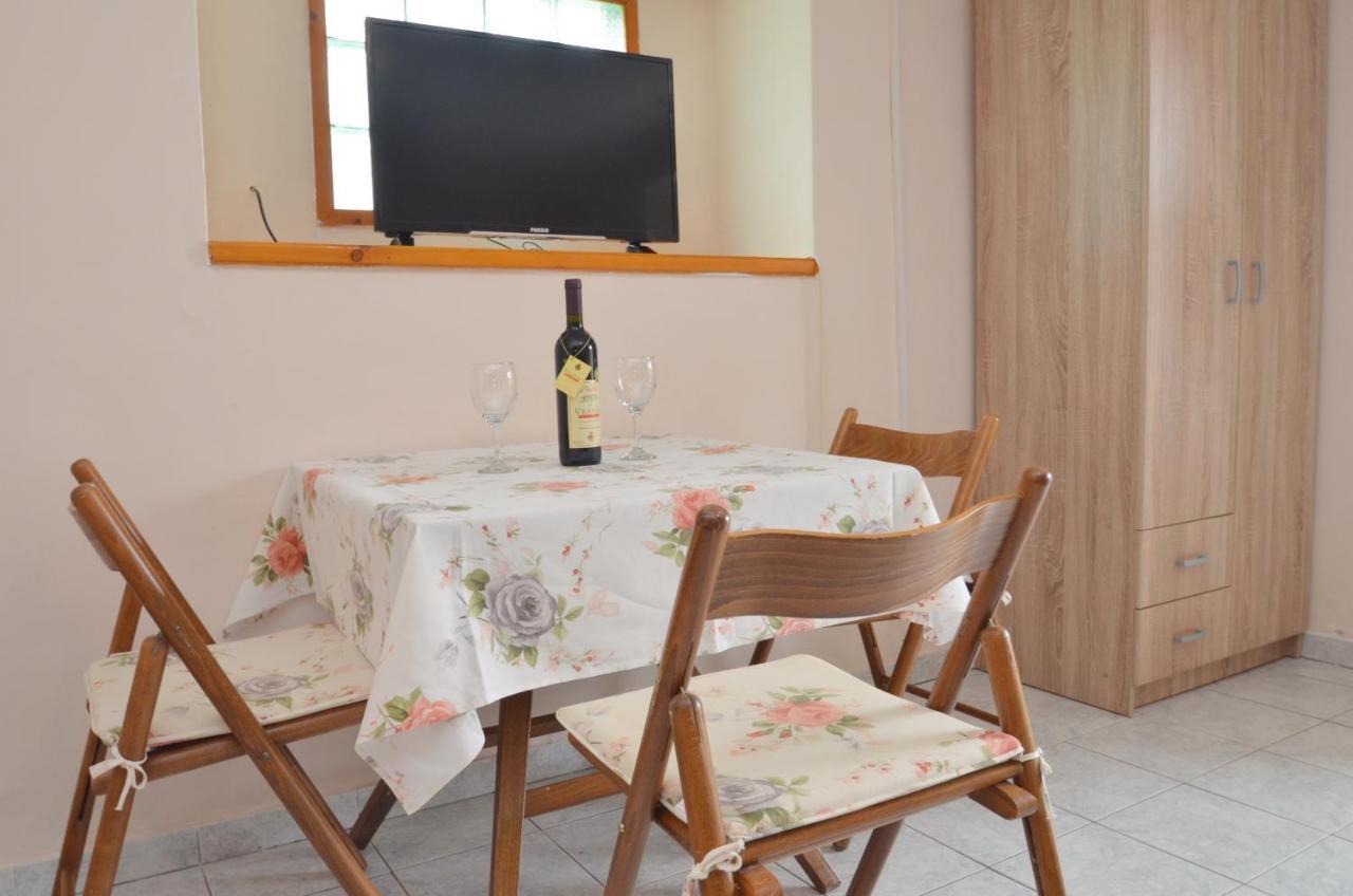 Leut Stone Residence Τίβατ Εξωτερικό φωτογραφία